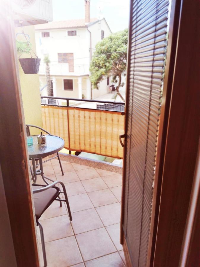 Apartmán Santa Eufemia Rovinj 10Min Walk To City & Free Garage Parking Exteriér fotografie